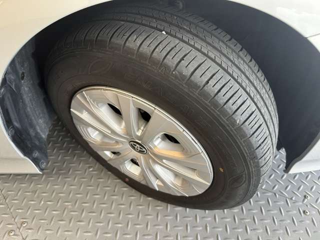トヨタ プリウス １．８ Ｓ R3年 () 99