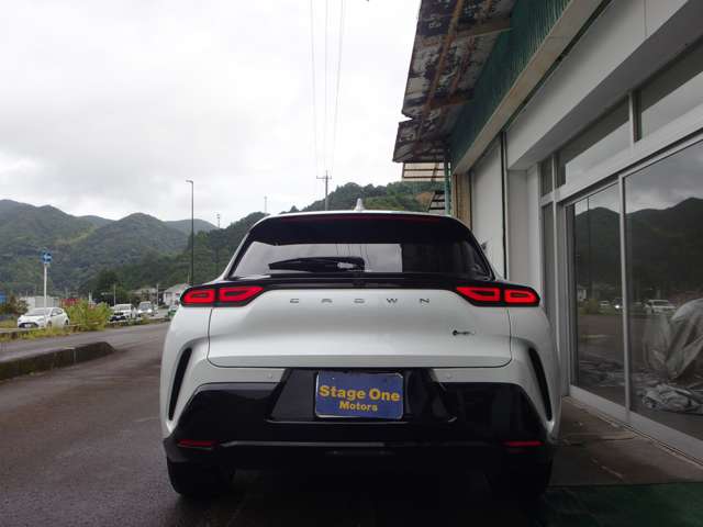 トヨタ クラウン　スポーツ　ハイブリッド ２．５ Ｚ Ｅ－ＦＯＵＲ ４ＷＤ R7年 (東海) 99