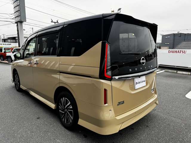 日産 セレナ １．４ Ｅ－４ＯＲＣＥ ハイウェイスターＶ ４ＷＤ R6年 (東海) 99