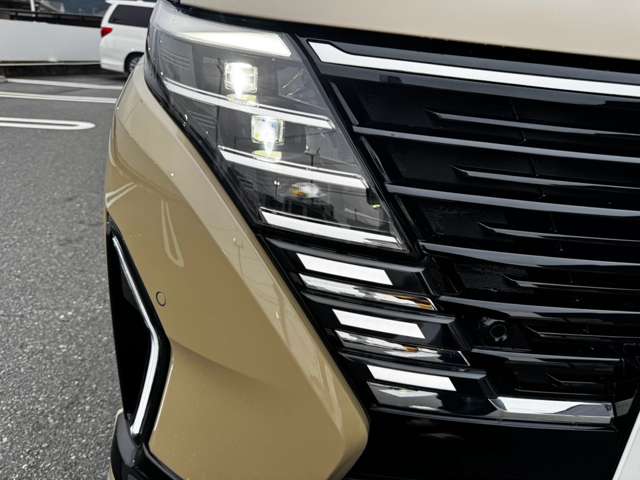 日産 セレナ １．４ Ｅ－４ＯＲＣＥ ハイウェイスターＶ ４ＷＤ R6年 (東海) 99