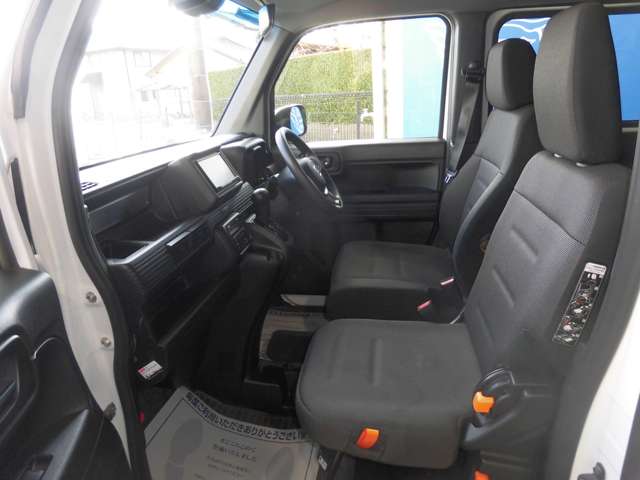 ホンダ Ｎ−ＶＡＮ ６６０ Ｌ ホンダセンシング R1年 (東海) 99