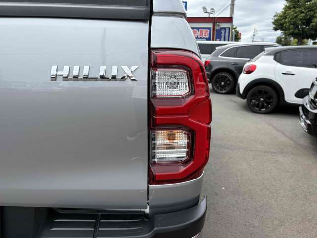 トヨタ ハイラックス ２．４ Ｚ ディーゼルターボ ４ＷＤ R3年 (東海) 99