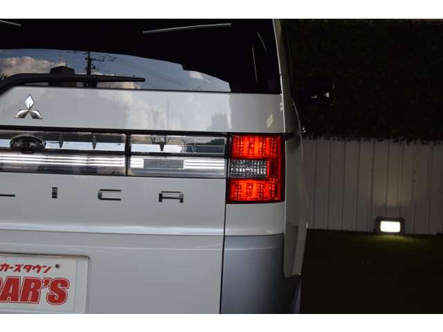 三菱 デリカ　Ｄ：５ ２．２ ジャスパー ディーゼルターボ ４ＷＤ R1年 () 99