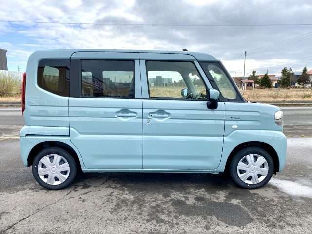 スズキ スペーシア ６６０ ハイブリッド Ｇ ４ＷＤ R7年 (北海道) 99