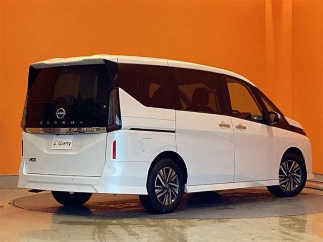 日産 セレナ ２．０ ハイウェイスターＶ R6年 (近畿) 99