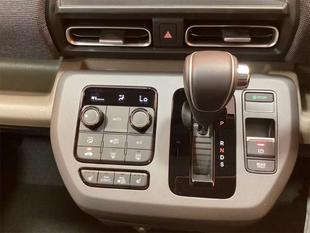 ホンダ フリード １．５ エアー ＥＸ R8年 (近畿) 99