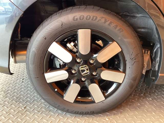 ホンダ フリード １．５ エアー ＥＸ R8年 (近畿) 99