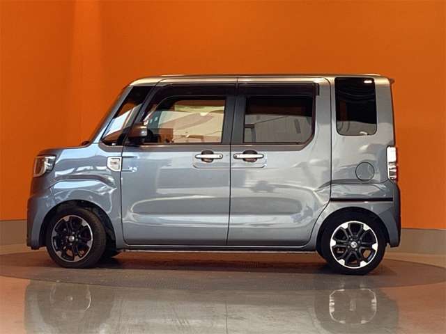 トヨタ ピクシス　メガ ６６０ Ｇターボ レジャーエディション ＳＡＩＩ H29年 (近畿) 99