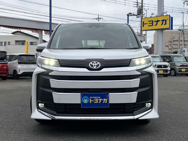 トヨタ ノア １．８ ハイブリッド Ｓ－Ｚ R8年 (関東) 99