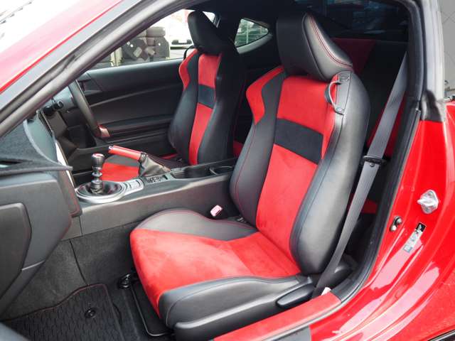 トヨタ ８６ ２．０ ＧＴ リミテッド H27年 () 99