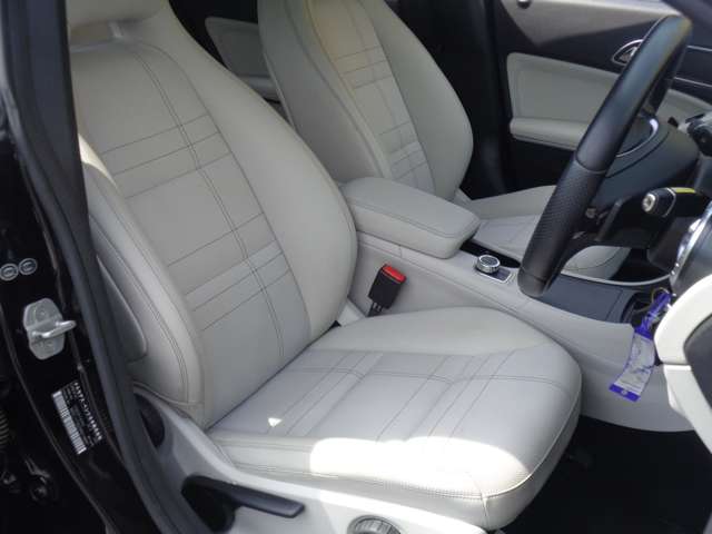 メルセデスベンツ ＣＬＡクラス ＣＬＡ１８０ H25年 (関東) 99