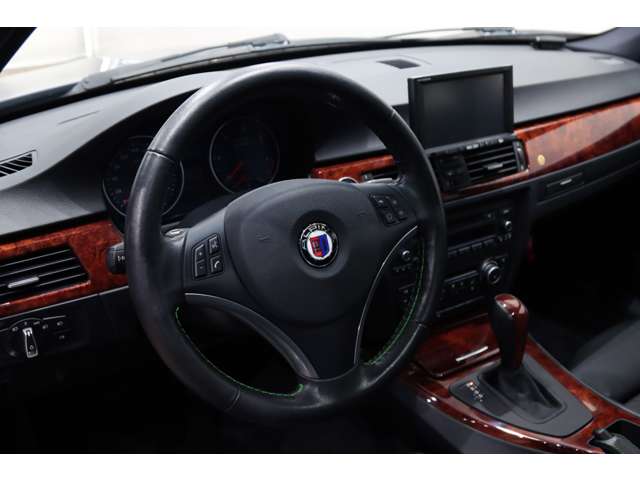 ＢＭＷアルピナ Ｄ３ リムジン ビターボ H22年 () 99