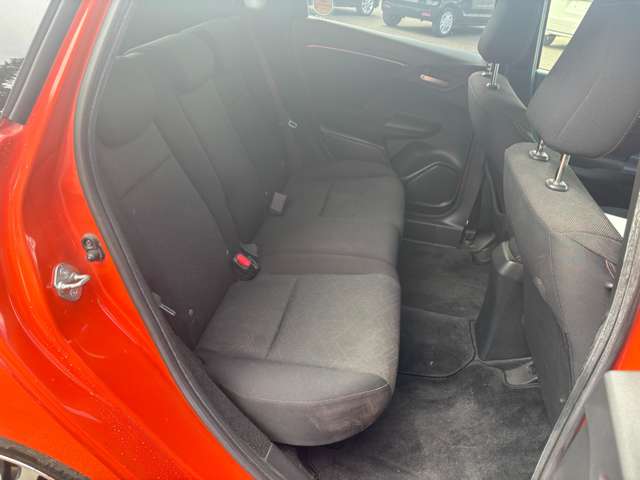 ホンダ フィット １．５ ＲＳ H25年 () 99