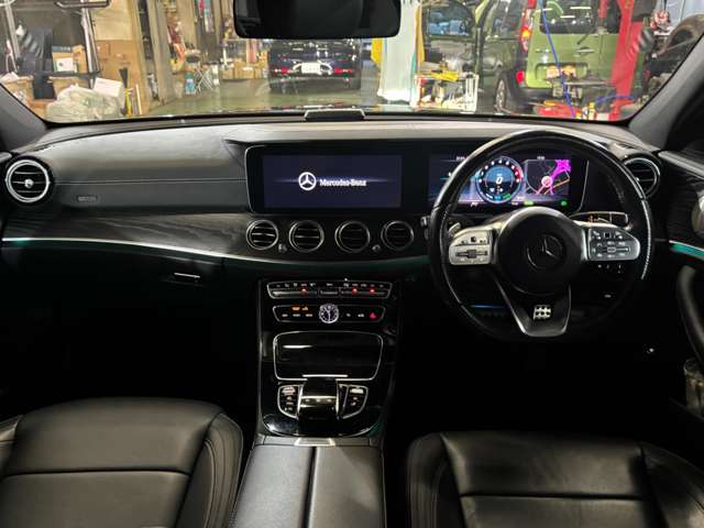 メルセデスベンツ Ｅクラスワゴン Ｅ２００ アバンギャルド （ＢＳＧ搭載モデル） ＡＭＧライン R1年 (関東) 99