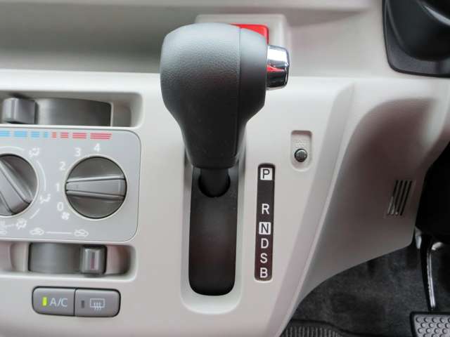ダイハツ ミラ　イース ６６０ Ｘ ＳＡＩＩＩ H29年 () 99