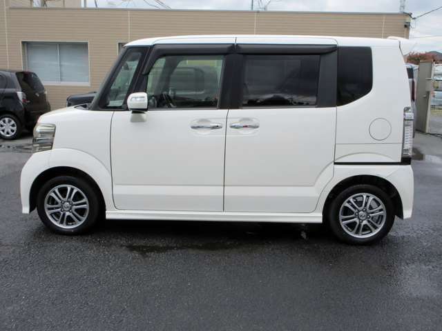 ホンダ Ｎ　ＢＯＸ ６６０ カスタムＧ ＳＳパッケージ H26年 () 99