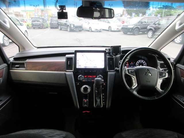 三菱 デリカ　Ｄ：５ ２．２ Ｐ ディーゼルターボ ４ＷＤ R2年 () 99