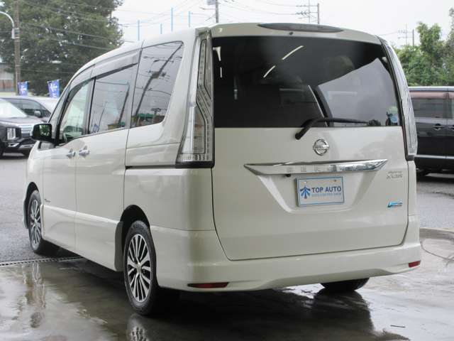 日産 セレナ ２．０ ハイウェイスター Ｓ－ＨＹＢＲＩＤ H26年 (関東) 99