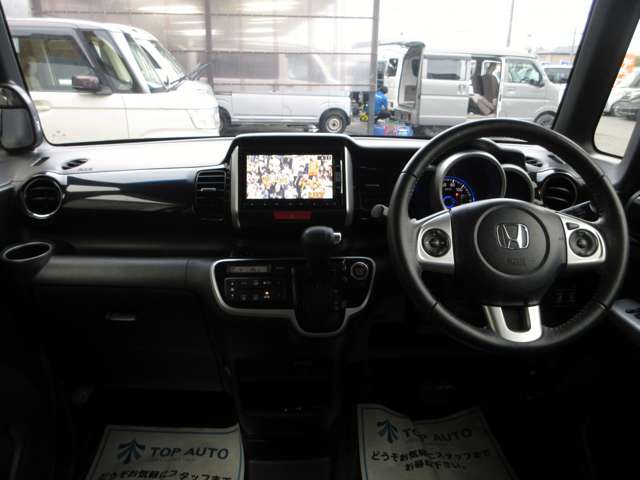 ホンダ Ｎ　ＢＯＸ ６６０ カスタムＧ ターボ Ｌパッケージ H27年 (関東) 99
