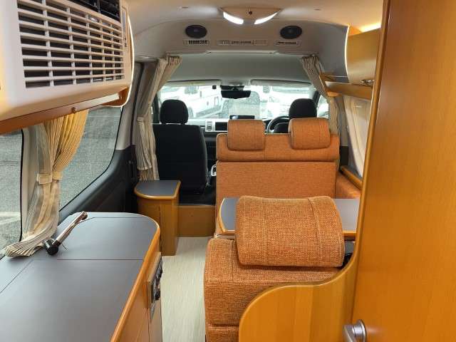 トヨタ ハイエースバン ヤッコ R8年 (関東) 99