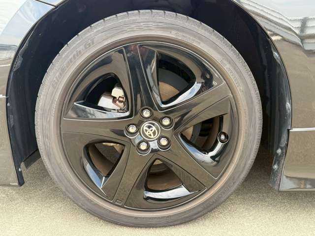 トヨタ プリウス １．８ Ｓ ツーリングセレクション ブラックエディション R4年 (近畿) 99
