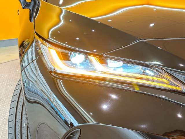 トヨタ ハリアー　ハイブリッド ２．５ ハイブリッド Ｚ ナイトシェード R7年 (近畿) 99