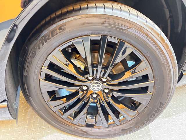 トヨタ ハリアー　ハイブリッド ２．５ ハイブリッド Ｚ ナイトシェード R7年 (近畿) 99