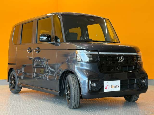 ホンダ Ｎ　ＢＯＸ カスタム ６６０ ブラック スタイル R8年 (近畿) 99