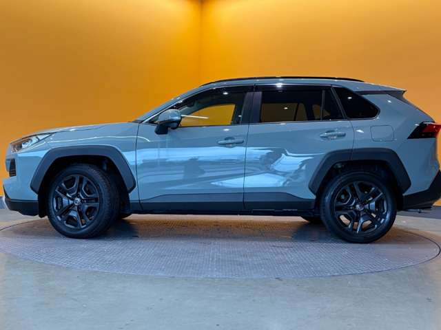 トヨタ ＲＡＶ４ ２．０ アドベンチャー ４ＷＤ R5年 (近畿) 99