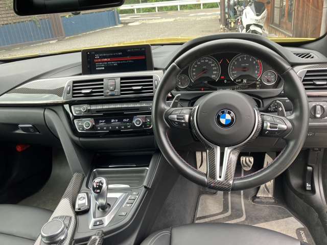 ＢＭＷ Ｍ４クーペ ＣＳ Ｍ ＤＣＴ ドライブロジック H30年 () 99