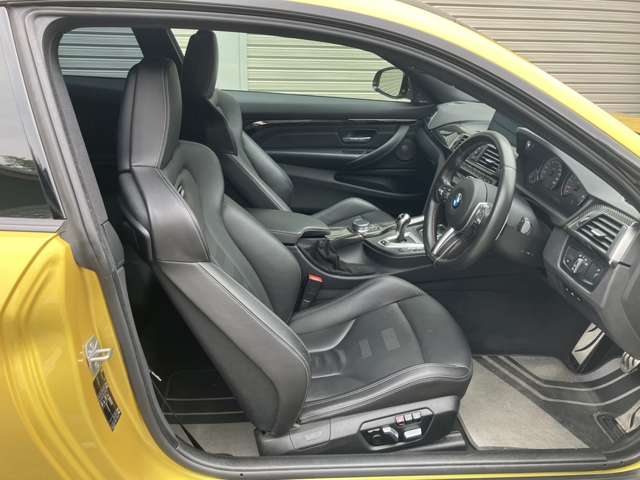ＢＭＷ Ｍ４クーペ ＣＳ Ｍ ＤＣＴ ドライブロジック H30年 () 99