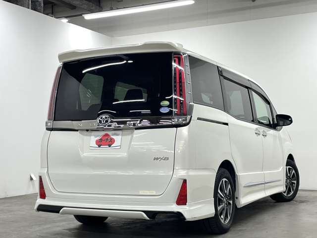 トヨタ ノア ２．０ ＳＩ ＷＸＢ H30年 (近畿) 99