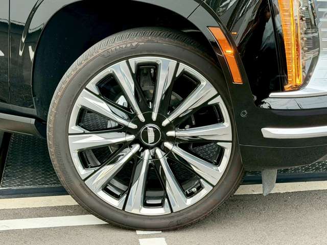 キャデラック エスカレード プラチナム ４ＷＤ R7年 (近畿) 99
