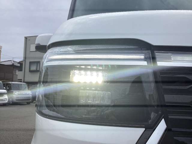ホンダ Ｎ　ＢＯＸ カスタム ６６０ R8年 (近畿) 99