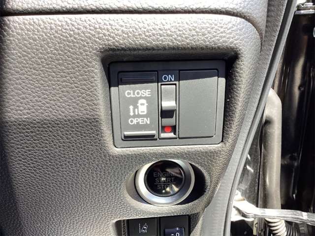 ホンダ Ｎ　ＢＯＸ カスタム ６６０ Ｌ R3年 (近畿) 99