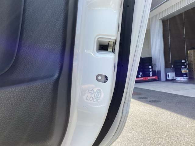 スズキ アルト ６６０ Ｌ R1年 (近畿) 99