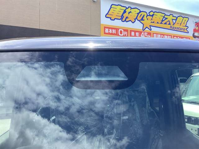 ホンダ Ｎ　ＢＯＸ カスタム ６６０ ターボ ブラック スタイル R8年 (近畿) 99