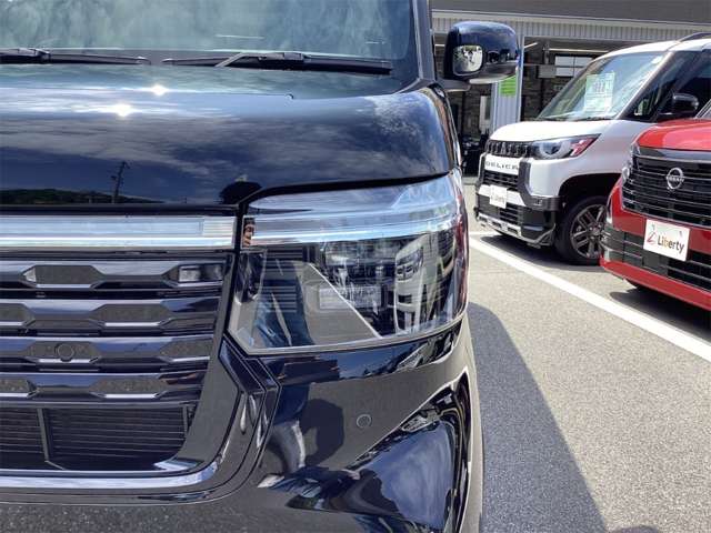 ホンダ Ｎ　ＢＯＸ カスタム ６６０ ブラック スタイル R8年 (近畿) 99