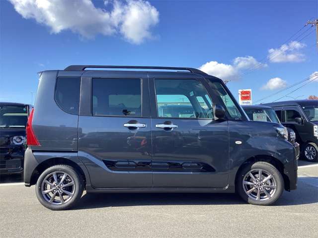 ダイハツ タント ６６０ ファンクロス リミテッド R7年 (近畿) 99
