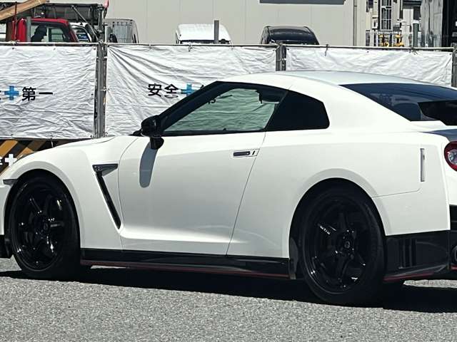 日産 ＧＴ−Ｒ ３．８ ＮＩＳＭＯ ４ＷＤ H29年 (近畿) 99