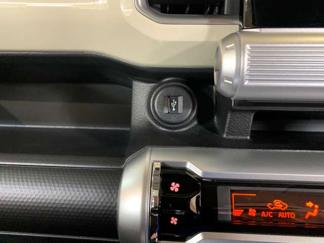 スズキ クロスビー １．０ ハイブリッド ＭＺ R7年 () 99
