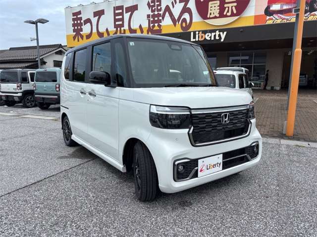 ホンダ Ｎ　ＢＯＸ カスタム ６６０ ターボ コーディネートスタイル ２トーン R8年 (近畿) 99