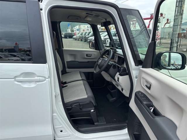 ホンダ Ｎ　ＢＯＸ ６６０ R8年 () 99