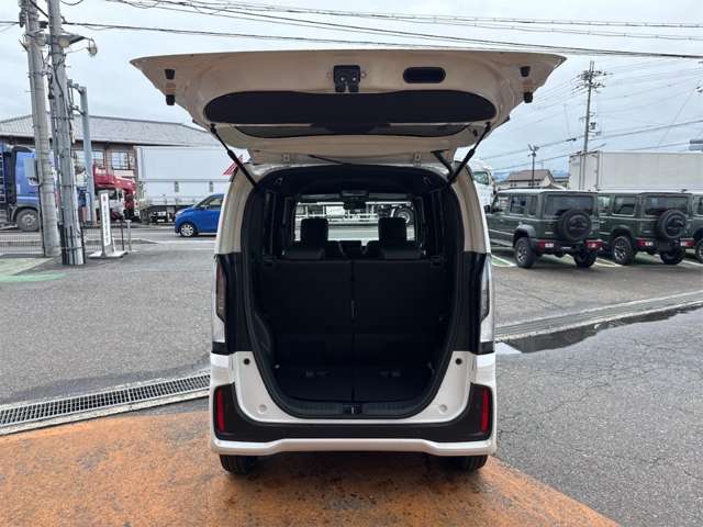 ホンダ Ｎ　ＢＯＸ カスタム ６６０ ターボ コーディネートスタイル ２トーン R8年 () 99