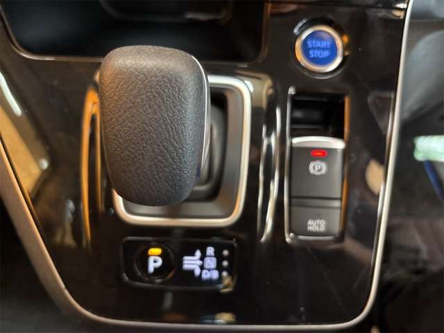 日産 セレナ １．２ Ｅ－ＰＯＷＥＲ ハイウェイスター Ｖ R3年 () 99