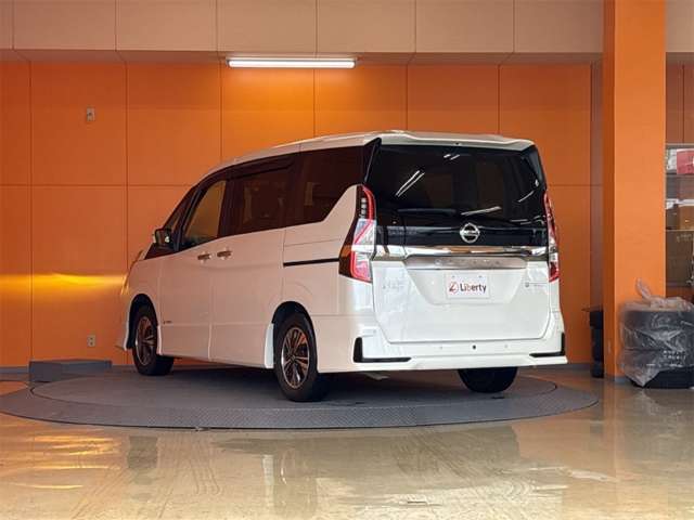 日産 セレナ １．２ Ｅ－ＰＯＷＥＲ ハイウェイスター Ｖ R3年 () 99