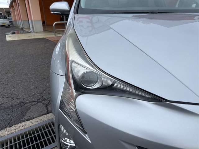 トヨタ プリウス １．８ Ｓ H28年 () 99