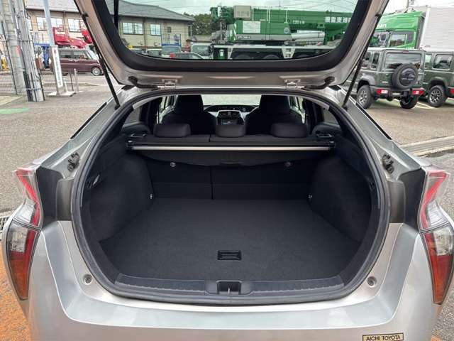 トヨタ プリウス １．８ Ｓ H28年 () 99