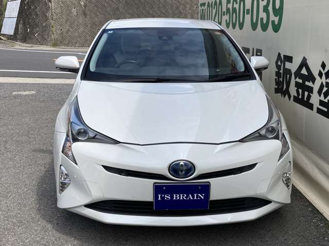 トヨタ プリウス １．８ Ａ H28年 (中国) 99