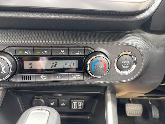 トヨタ ライズ １．０ Ｚ ４ＷＤ R8年 () 99